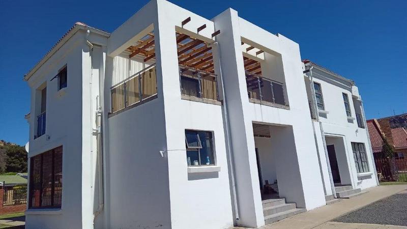 To Let 4 Bedroom Property for Rent in Ladybrand Free State